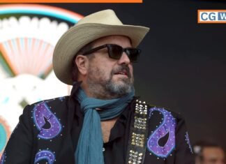 Country Music Star Fights For Life After Sharing Warning About Trump