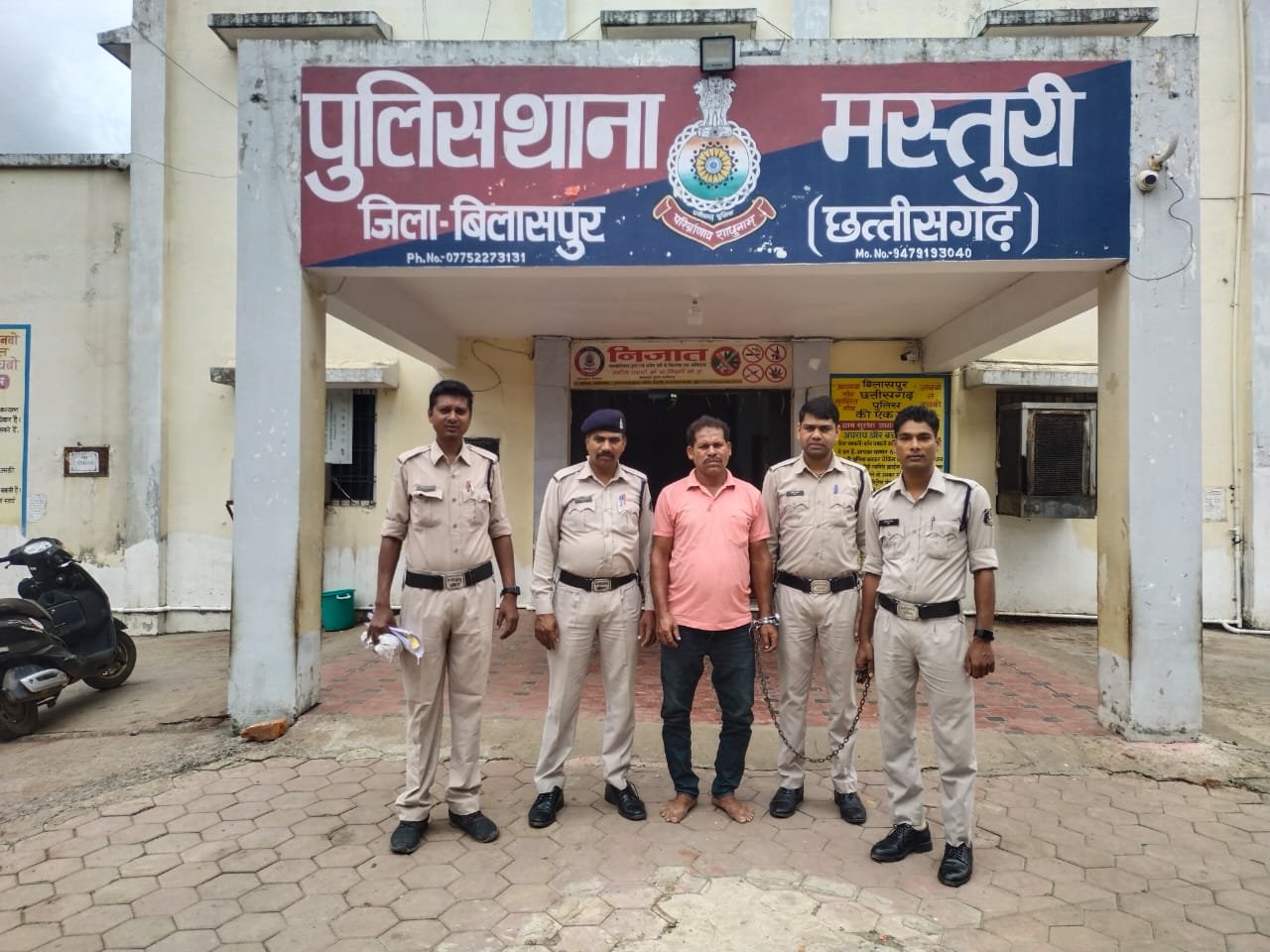 बुजुर्ग महिला को सोते देख हुई नीयत खऱाब…पुलिस ने मंजनू घेराबन्दी कर पकड़ा…आरोपी सात महीने से चल रहा था फऱार