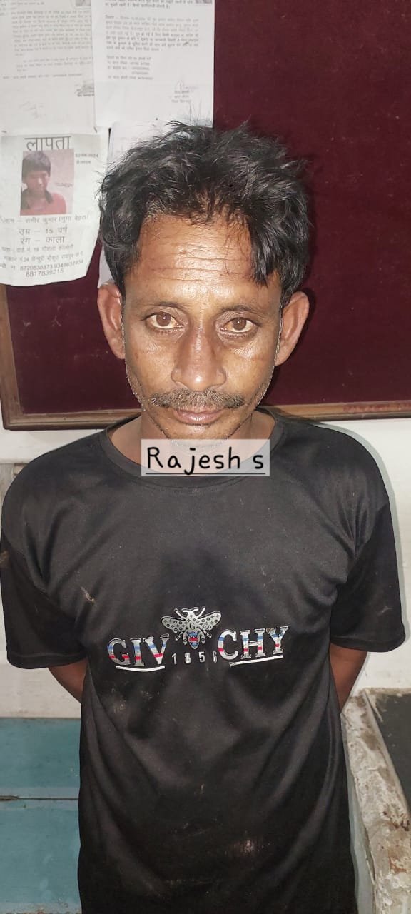 कोतवाली पुलिस की कार्रवाई में लाखों का कबाड बरामद…वाहन भी जब्त…आरोपी के खिलाफ बीएनएस का अपराध दर्ज कोतवाली पुलिस की कार्रवाई में लाखों का कबाड बरामद…वाहन भी जब्त…आरोपी के खिलाफ बीएनएस का अपराध दर्ज