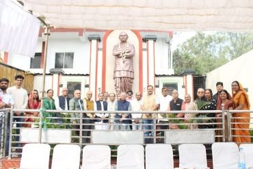 CG NEWS:पद्मश्री पं श्याम लाल चतुर्वेदी की सातवीं पुण्यतिथि पर जन्म शताब्दी के वृहद कार्यक्रम की रूपरेखा बनी