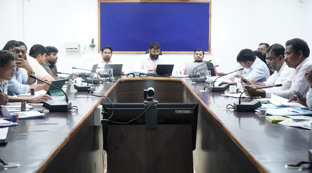 School News-कलेक्टर ने स्कूल के प्राचार्यों की बैठक लेकर बोर्ड परिणामों और उपस्थिति की व्यापक समीक्षा की School News-कलेक्टर ने स्कूल के प्राचार्यों की बैठक लेकर बोर्ड परिणामों और उपस्थिति की व्यापक समीक्षा की