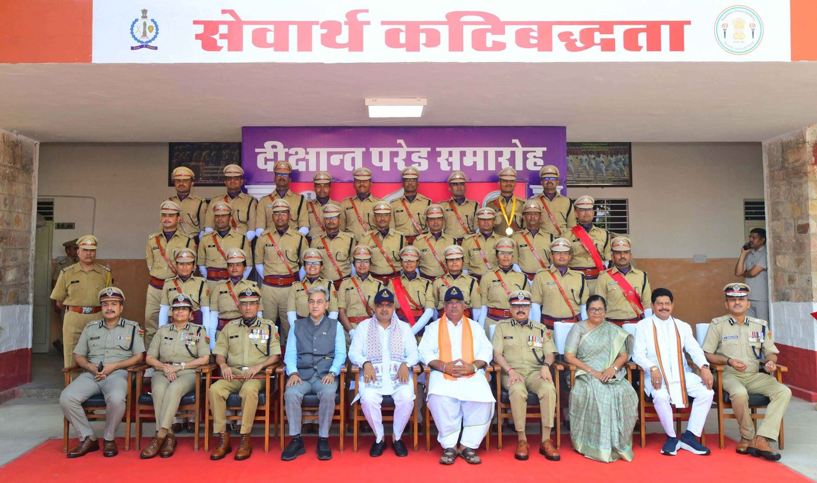 प्रशिक्षु आरपीएस के 55वें बैच का दीक्षांत समारोह..एक्टिव पुलिसिंग से प्रदेश में गिरा अपराध का ग्राफ – मुख्यमंत्री भजनलाल शर्मा प्रशिक्षु आरपीएस के 55वें बैच का दीक्षांत समारोह..एक्टिव पुलिसिंग से प्रदेश में गिरा अपराध का ग्राफ – मुख्यमंत्री भजनलाल शर्मा