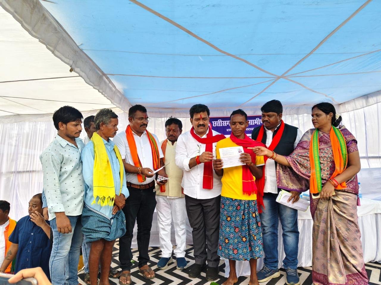 विकास की नई राह पर सुकमा : किष्टाराम में ग्रामीण बैंक शाखा का शुभारंभ, 10 हज़ार से अधिक ग्रामीण होंगे लाभान्वित 1 1759479556 0bdff9641c7c3d4c7428