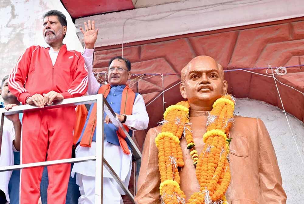 राष्ट्रनायकों से प्रेरणा लेकर आगे बढ़े हमारी भावी पीढ़ी – मुख्यमंत्री  साय