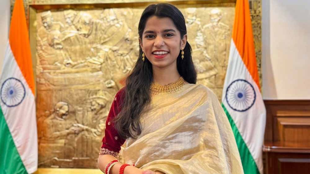 जातीय गणित में उलझे नेता, अलीनगर बना सियासी दंगल का मैदान