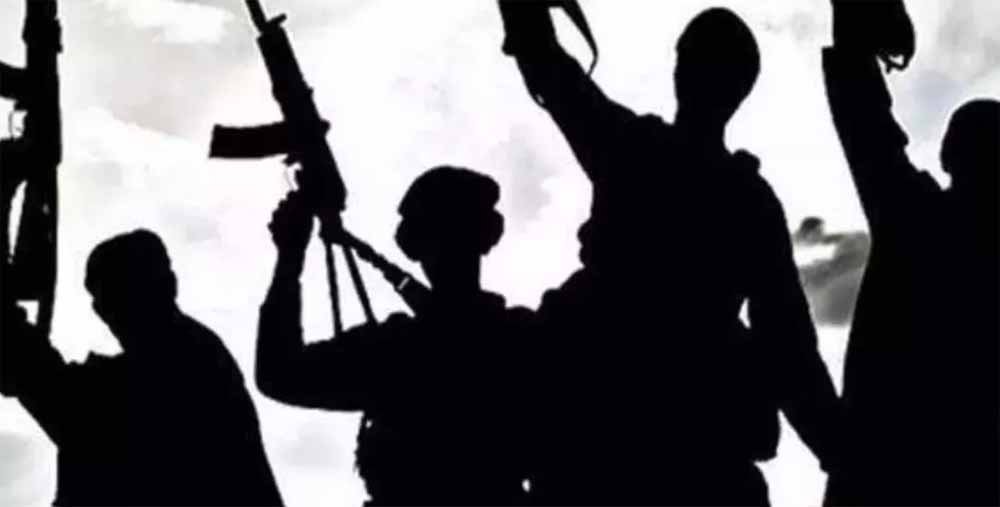 खुफिया रिपोर्ट में बड़ा खुलासा: पाकिस्तान तैयार कर रहा ISIS के 1,000 आतंकी, जम्मू-कश्मीर पर नजर खुफिया रिपोर्ट में बड़ा खुलासा: पाकिस्तान तैयार कर रहा ISIS के 1,000 आतंकी, जम्मू-कश्मीर पर नजर