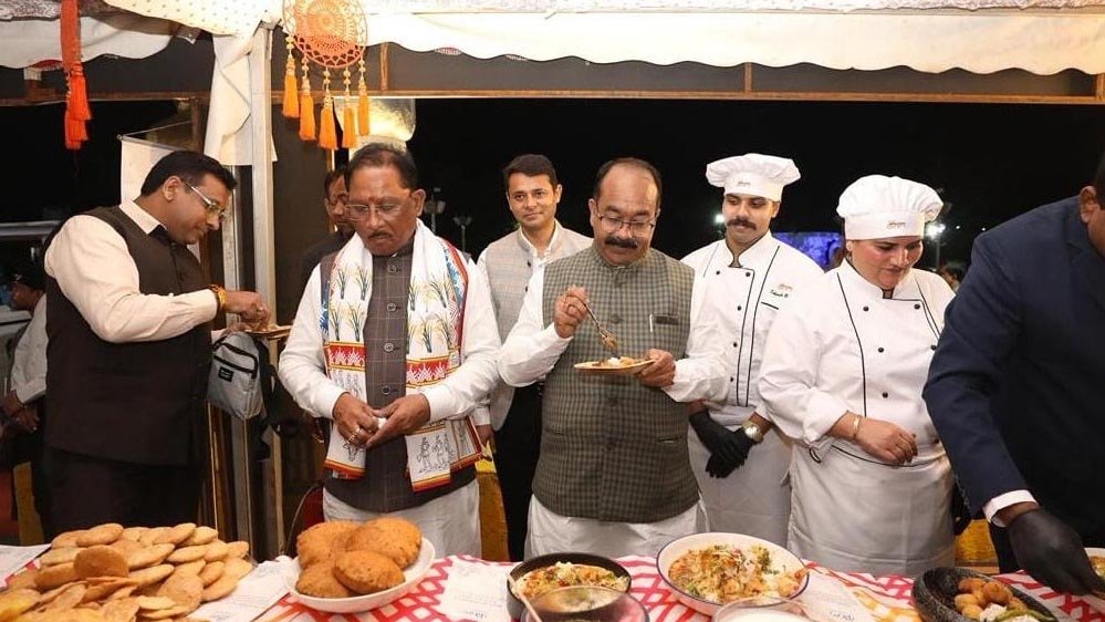छत्तीसगढ़िया स्वाद और संस्कृति की गूंज से भर गया एकता नगर, पर्यटन मंडल के स्टॉल का CM साय ने लिया जायजा