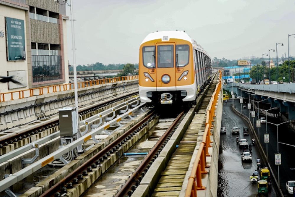 भोपाल मेट्रो नवंबर के अंत तक दौड़ेगी, अंतिम जांच में यात्री सुरक्षा और एंट्री-एग्जिट सुधार की समीक्षा 1 13A 69