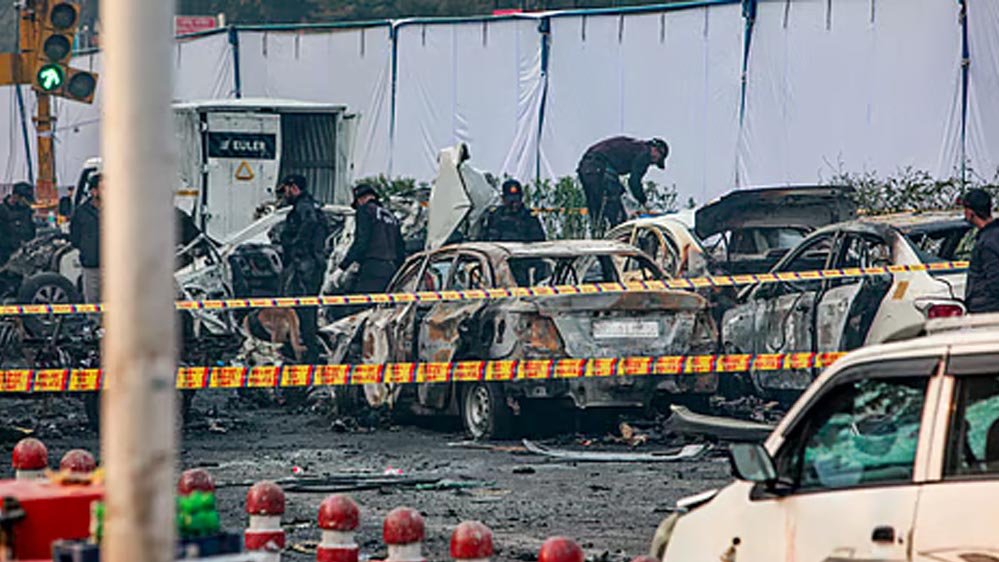 व्हाइट कॉलर आतंकवाद का चौंकाने वाला मामला: डॉक्टरों ने रची PM मोदी पर प्लानिंग 1 14A 87