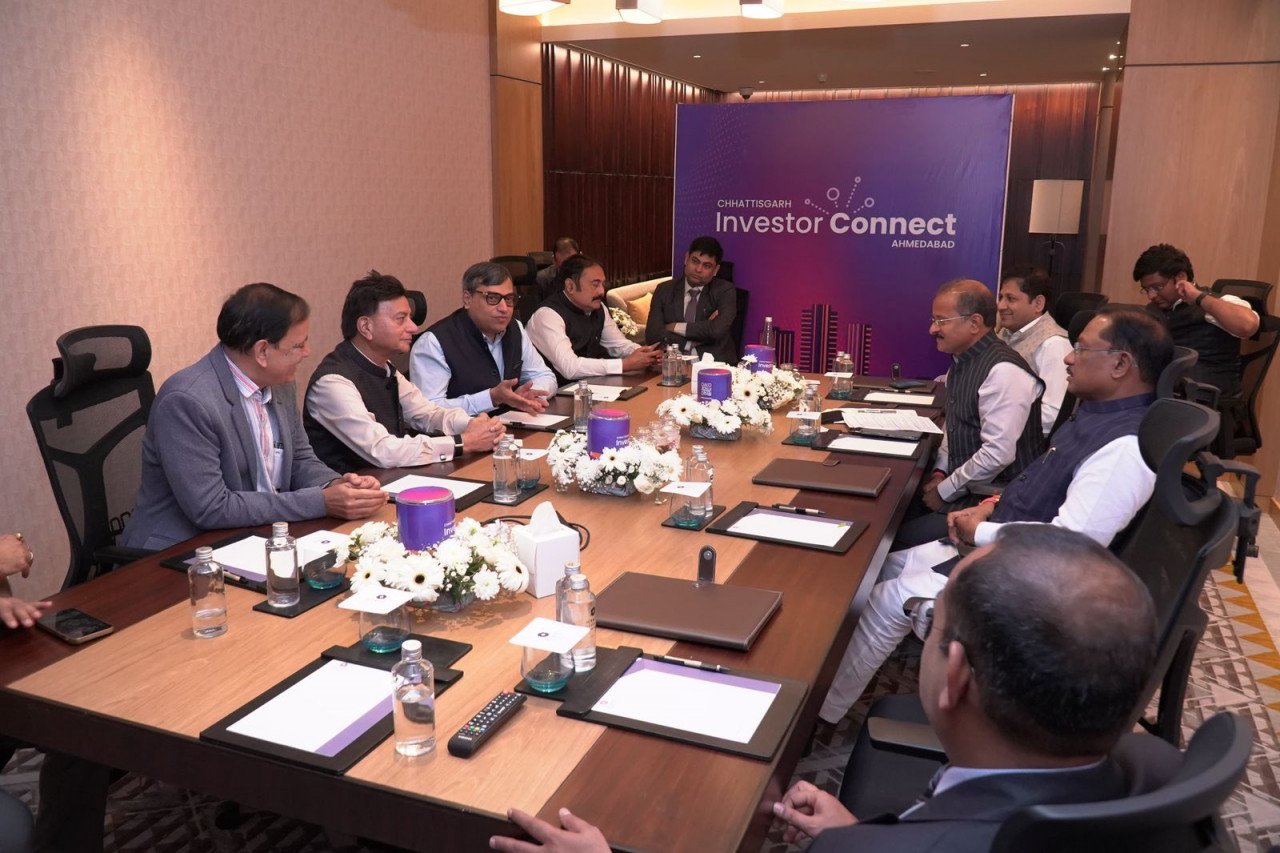 छत्तीसगढ़ और गुजरात के बीच विकास, तकनीक, संस्कृति और निवेश का नया अध्याय : मुख्यमंत्री साय का गुजरात प्रवास रहा ऐतिहासिक और सार्थक