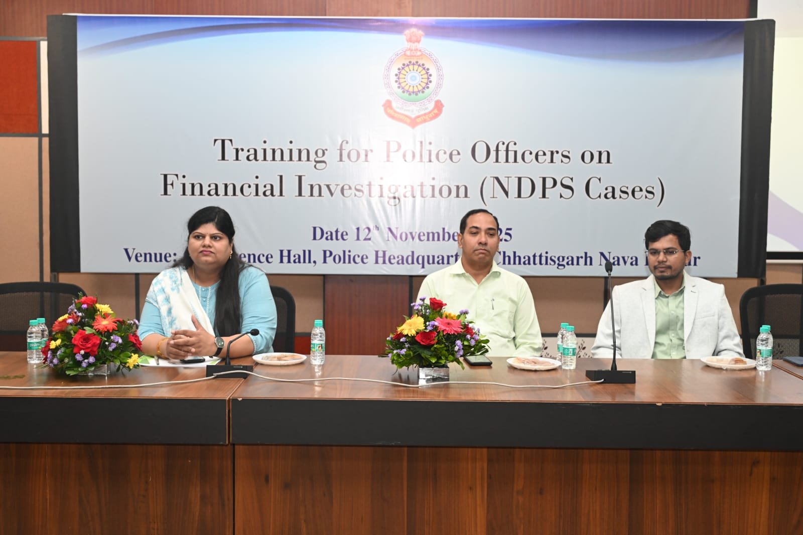 एनडीपीएस प्रकरणों के फायनेंसियल इन्वेस्टिगेशन पर हुई एक दिवसीय कार्यशाला एनडीपीएस प्रकरणों के फायनेंसियल इन्वेस्टिगेशन पर हुई एक दिवसीय कार्यशाला