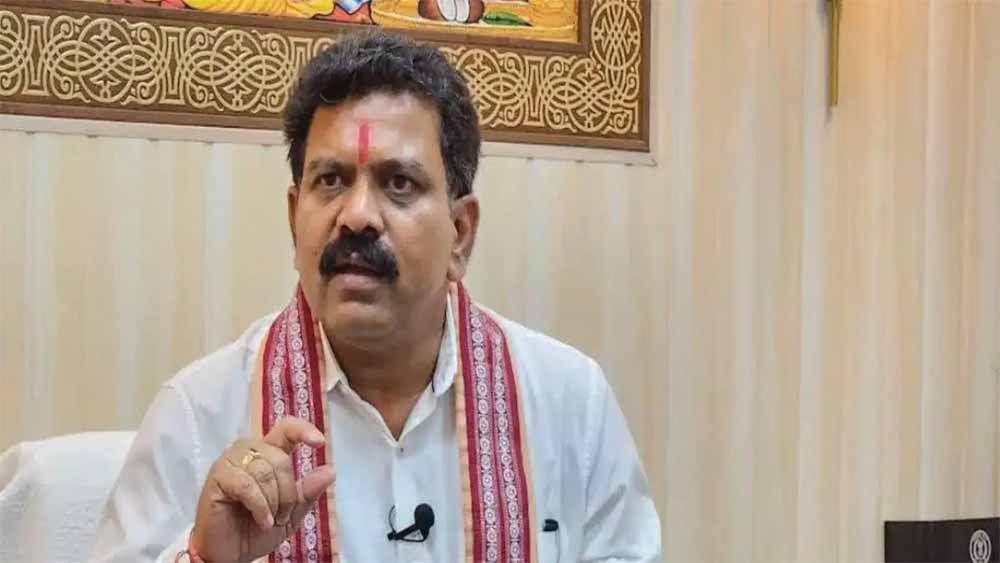 विजय शर्मा का बयान: एनआईए की कार्रवाई का स्वागत, कहा— सही कदम, होना ही चाहिए था