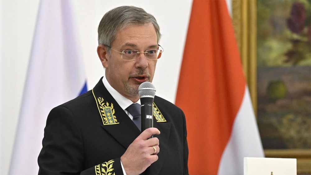 रूसी कंपनियों पर US प्रतिबंध विफल, भारत कर रहा है फीडस्टॉक की बड़ी खरीद: अलीपोव