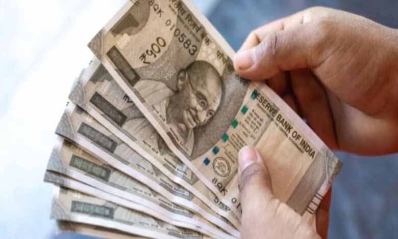 Fitment Factor बढ़ने की तैयारी: 2026 से सरकारी कर्मचारियों की बल्ले-बल्ले
