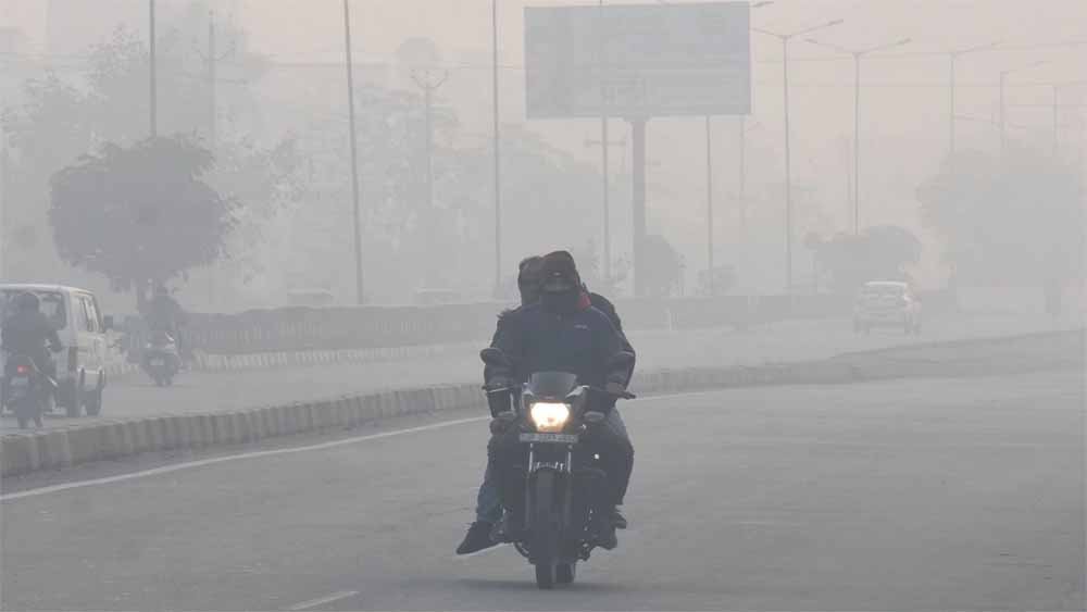 पहले हफ्ते में ही सर्द हवाओं का कहर, दशक बाद इतनी ठंड