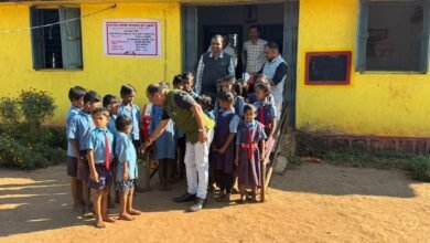 CG News- अंतागढ़ के सुदूर अंचल के स्कूलों का डीईओ ने किया निरीक्षण, शिक्षा गुणवत्ता व मध्यान्ह भोजन की हुई समीक्षा