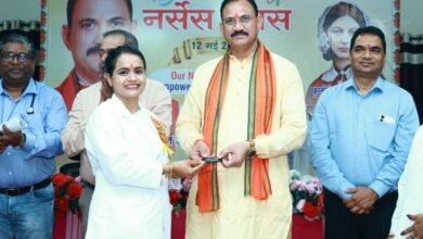 “नर्सिंग सिस्टर” अब कहलाएंगी सीनियर नर्सिंग ऑफिसर,स्वास्थ्य मंत्री ने अंतर्राष्ट्रीय नर्सेस दिवस पर नर्सों के सम्मान में पदनाम परिवर्तन की घोषणा की