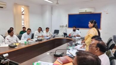 खराब परीक्षा परिणाम पर कलेक्टर सख्त – सुधार नहीं हुआ तो मान्यता होगी रद्द और रुकेगा अनुदान